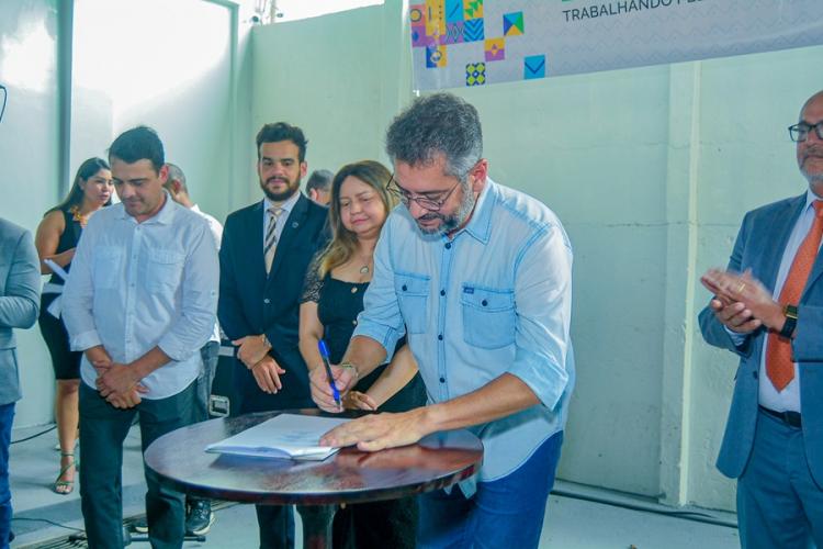 Governador lança edital do Ferma para financiar projetos ambientais no Amapá