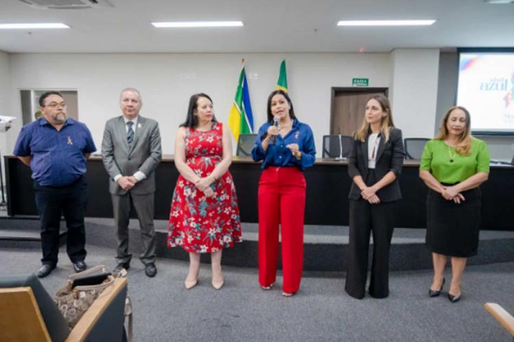Assembleia Legislativa do Amapá realiza mesa redonda sobre autismo
