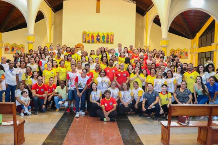 Missa de envio dos voluntários e bênção das imagens inicia peregrinação do Círio de Nazaré 2024