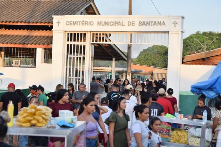 Prefeitura de Santana inicia recadastramento de lotes no cemitério municipal