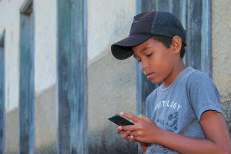 Recursos do Fust estão disponíveis para conectividade com foco em escolas, favelas e áreas rurais