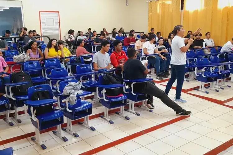 Governo do Amapá abre inscrições para participação de alunos na Central do Enem 2025