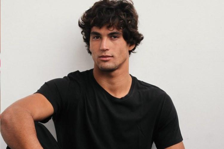 De surfista a top model: Guilherme Hilel foi campeão brasileiro de ondas grandes - Agora, estreia nas passarelas da SPFW!