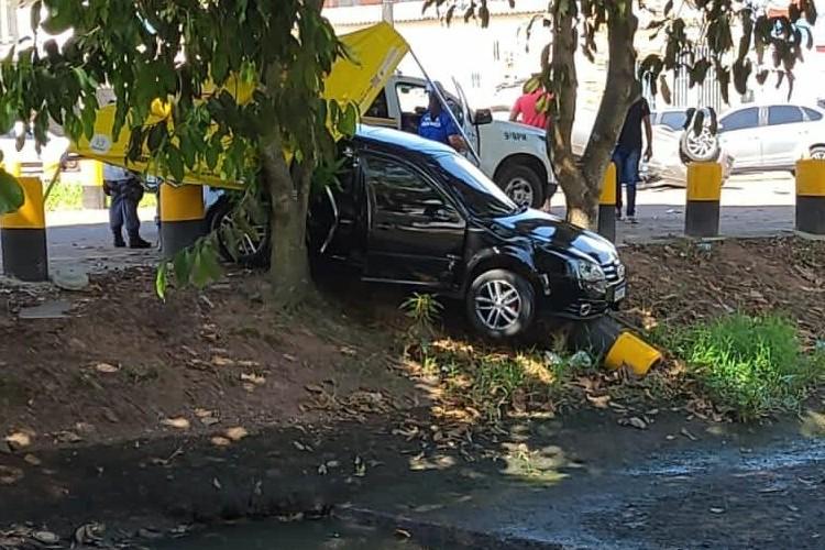‘Salvou minha vida, se não fosse a barreira, meu carro teria caído no canal’, diz motorista