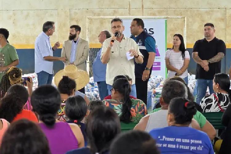 Em Porto Grande, governador Clécio Luís garante apoio incondicional as comunidades afetadas pelo dano ambiental do Rio Cupixi