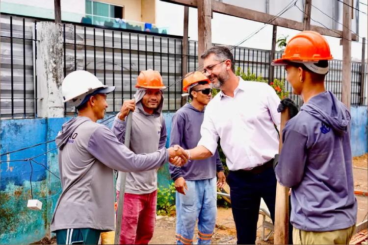 Governador Clécio Luís vistoria reconstrução da Escola Estadual Maria Catarina Dantas Tibúrcio, em Santana