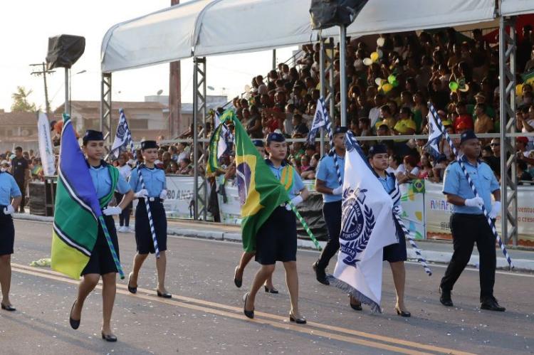 Governo do Amapá organiza segurança e trânsito para o desfile de 13 de setembro no sambódromo, em Macapá