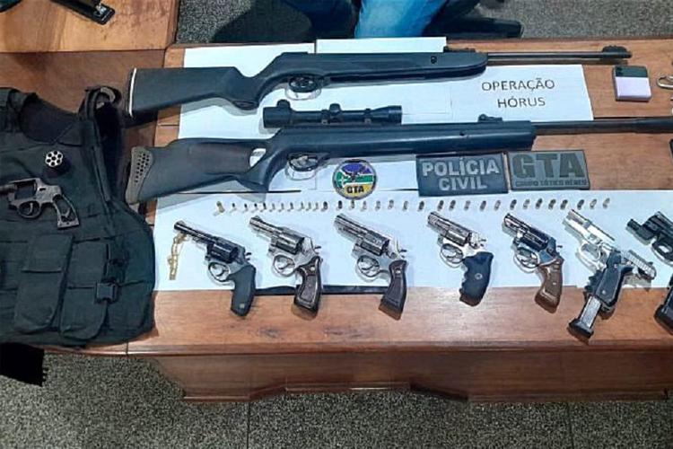 Casal é Preso Com Arsenal De Armas De Fogo Em Operação Policial Amapá Digital