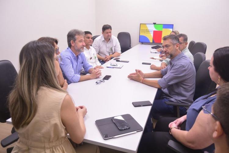 Governo do Amapá e Ebserh alinham estratégias para utilizar estrutura do Hospital Universitário na rede estadual de saúde