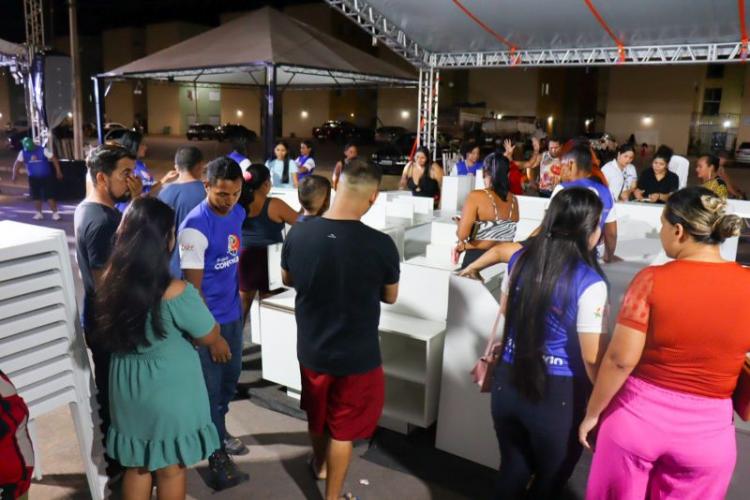 Feira de móveis do Governo do Amapá difunde empreendedorismo e gera renda no Residencial Miracema, em Macapá