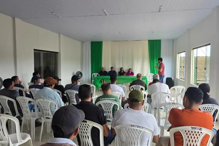 Governo do Amapá reúne com prefeituras para alinhamento de projetos de assistência técnica rural e acordos de cooperação