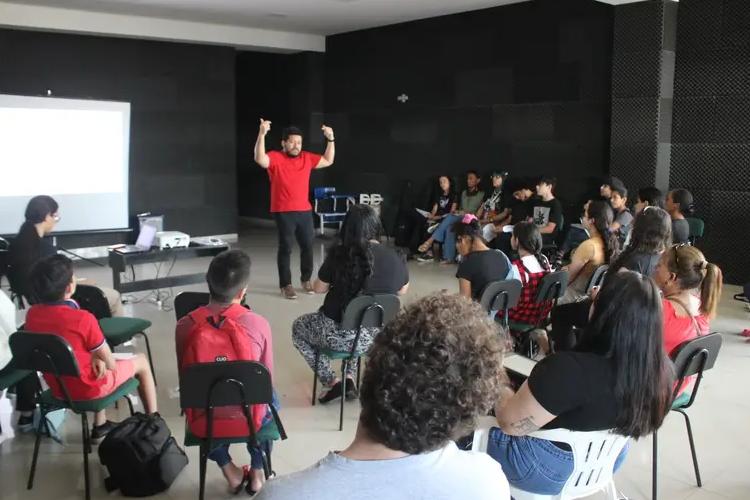 Centro de Música Walkíria Lima abre inscrições para os corais Oscar Santos e Infantojuvenil Rosana Lobato em Macapá