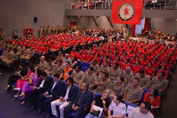 Com 139 alunos, Governo do Amapá inicia nova turma do Curso de Formação de Soldados do Corpo de Bombeiros