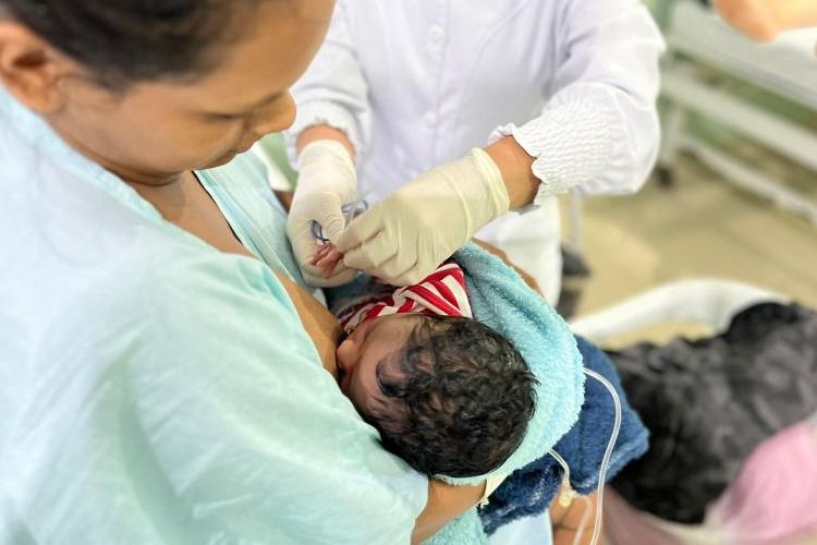 Teste do coraçãozinho passa a ser realizado em recém-nascidos no Hospital da Mulher Mãe Luzia, em Macapá