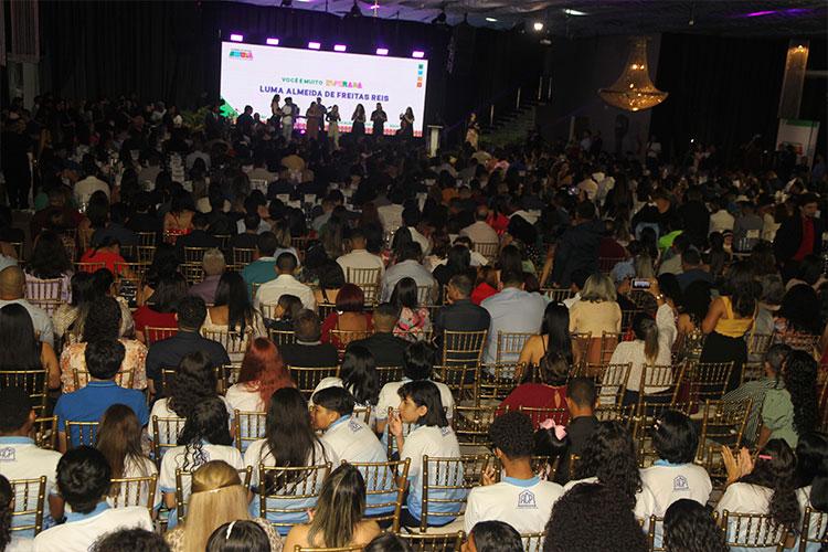 Governo do Amapá realiza maior nomeação de servidores na Educação em uma década