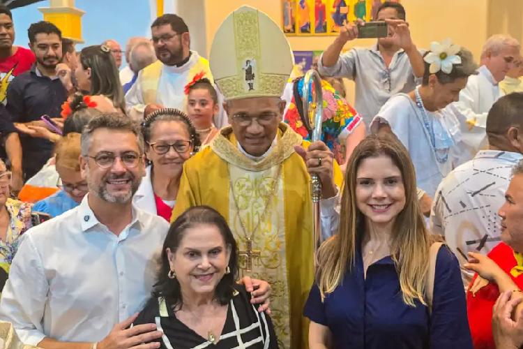 No Amapá, governador Clécio Luís celebra a posse canônica do novo bispo da Diocese de Macapá