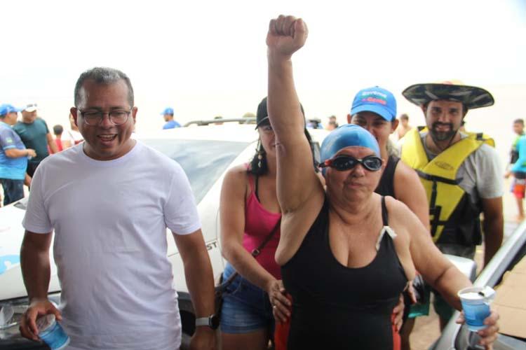 ‘Mesmo depois de um AVC, eu consegui!’, diz nadadora de 65 anos na 1ª Maratona Aquática São José de Macapá