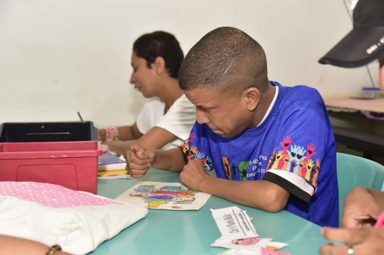 Pré-matrícula prioritária das escolas estaduais recebeu 755 inscrições para a educação especial