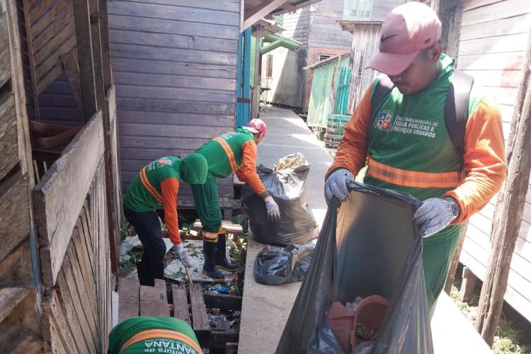 Baixada do Ambrósio recebe ação de limpeza em Santana