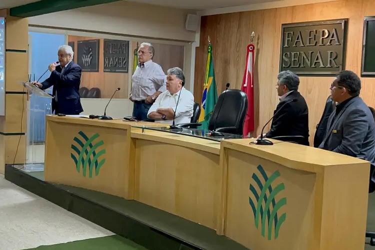 Governo do Estado e Ministério da Agricultura participam de encontro para debater estratégias de prevenção a pragas em plantações de mandioca